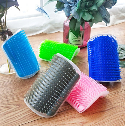 Cat Grooming Brush | Plastic & Catnip Design | Self-Grooming Wall Mount | 9×13cm